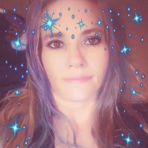 Meet your Posher, Candis